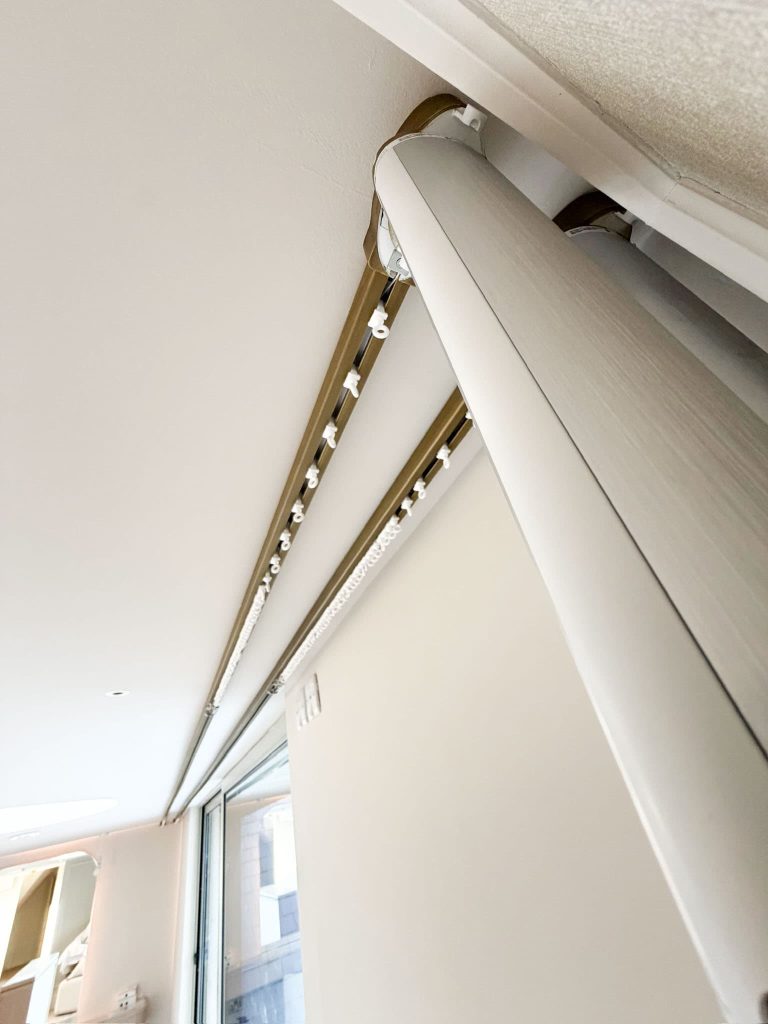 Curtain Tracks 2